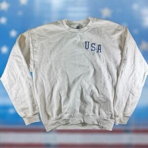 Gildan USA Applique White Pullover Sweatshirt Painted Stars Size Medium Mens